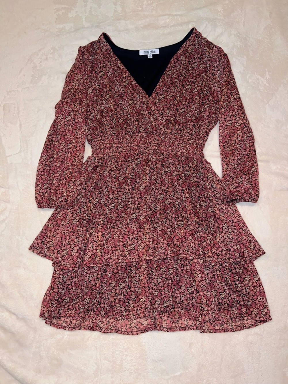 Floral Tiered V-Neck Dress 🩷